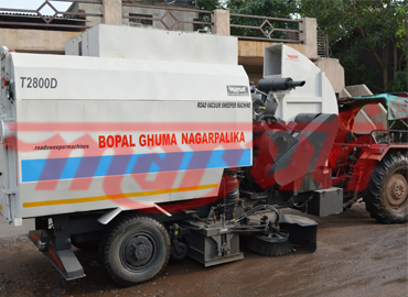 Road Sweeper Machine With Ashok Leyland